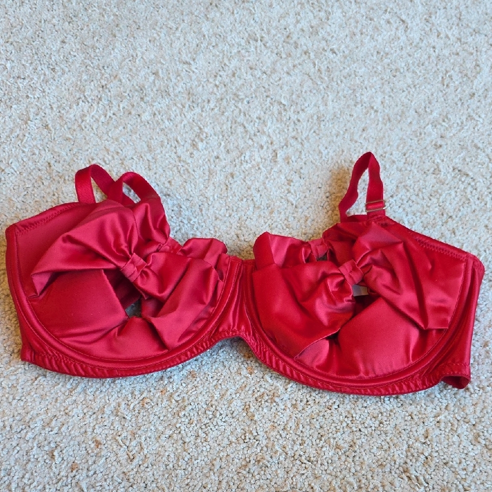 Victoria's Secret Bold Red Bra